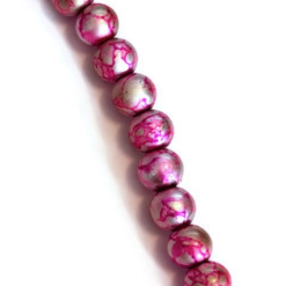As Low As $2 Metallic Silver with Fuchsia Drawbench Glass Rounds 8mm (40) - Picture 4 of 4